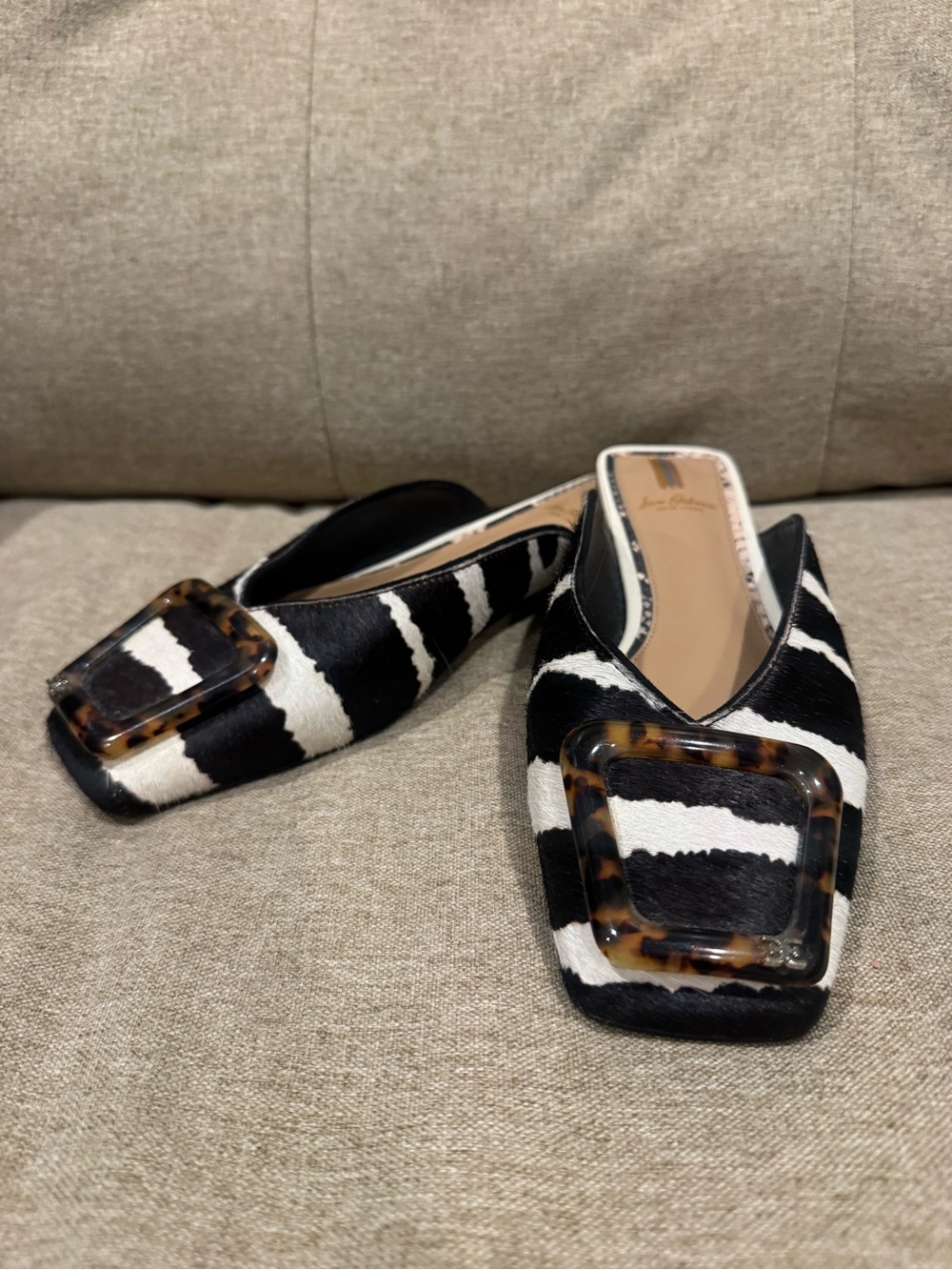 SAM EDELMAN Women’s Lavina Buckle Mules 8 NWOB - Picture 2 of 9